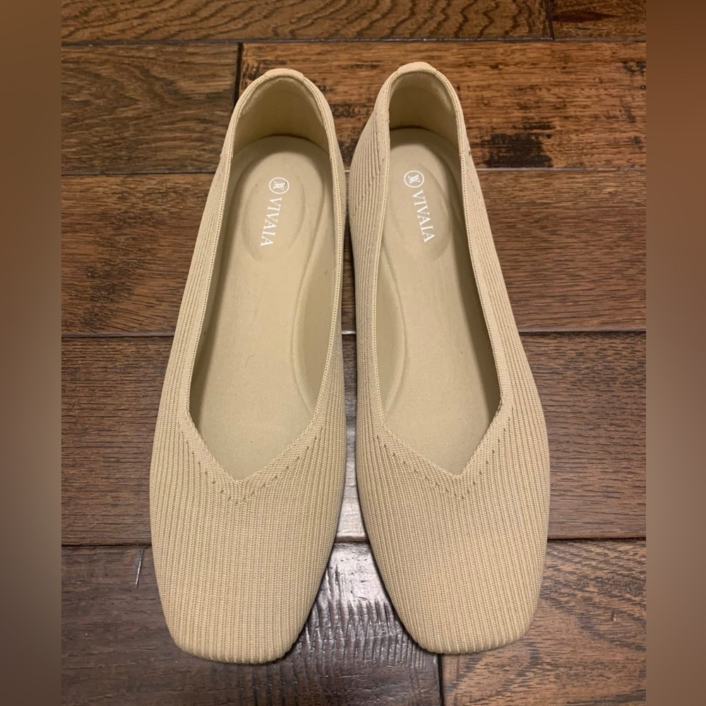 Vivaia Margot 2.0 square toe ballet flats size US 9.5 EU 40.5 regular width NWOT